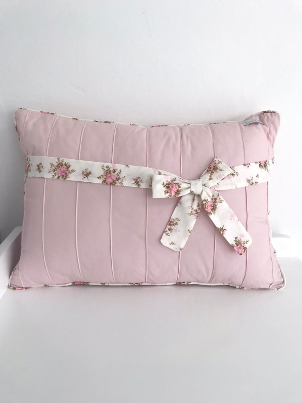 Almohada preguinhas lazo floral angel