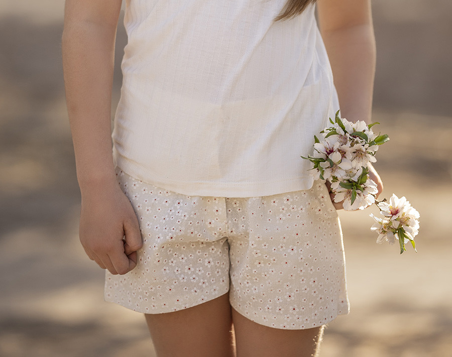 short estampado fleur