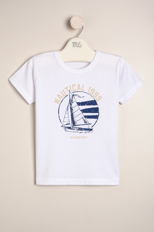 remera estampada barco