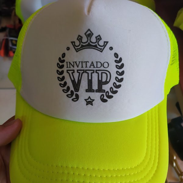 Kepis Trucker Franja Blanca