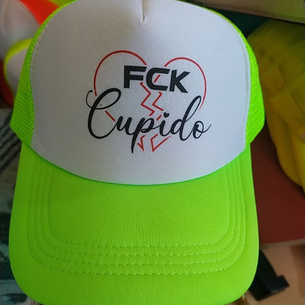 Kepis Trucker Franja Blanca