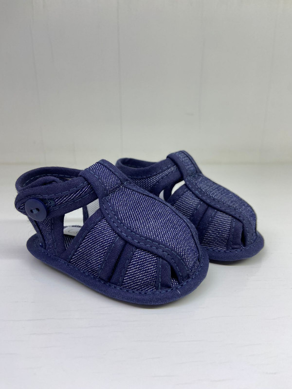 sandalia bebe tira jean