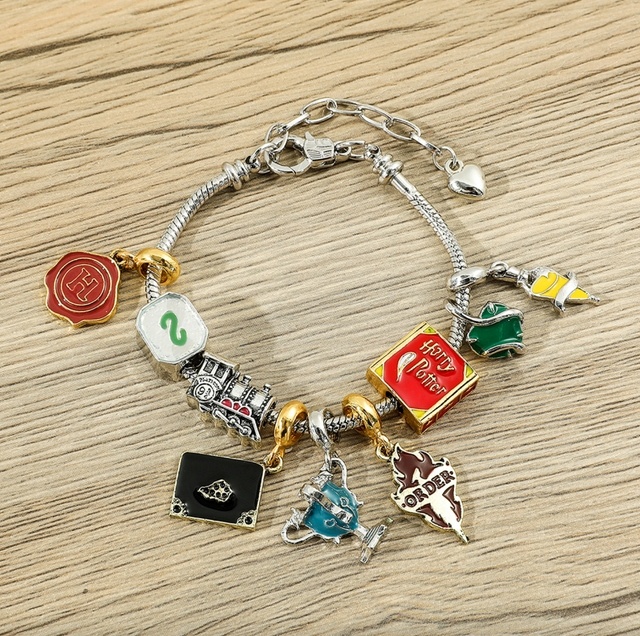 PULSERA C/ CHARMS WIZARDING