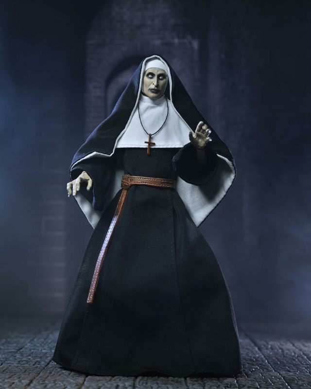 NECA - Conjuring Universe - Ultimate Valak (The Nun) 7" Action Figure